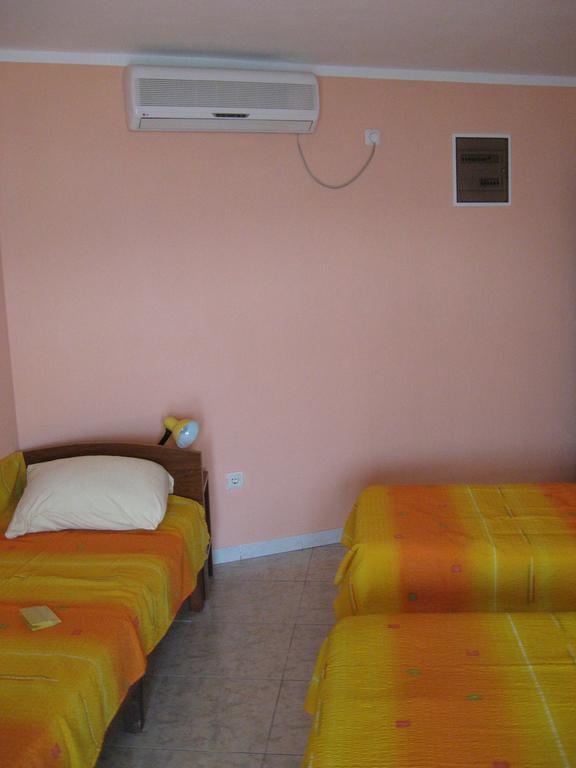 Apartments Olga Τίβατ Δωμάτιο φωτογραφία
